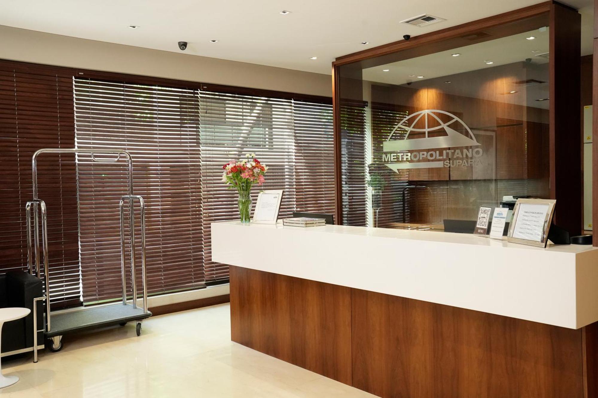 Hotel Metropolitano Supara Буенос Айрес Екстериор снимка
