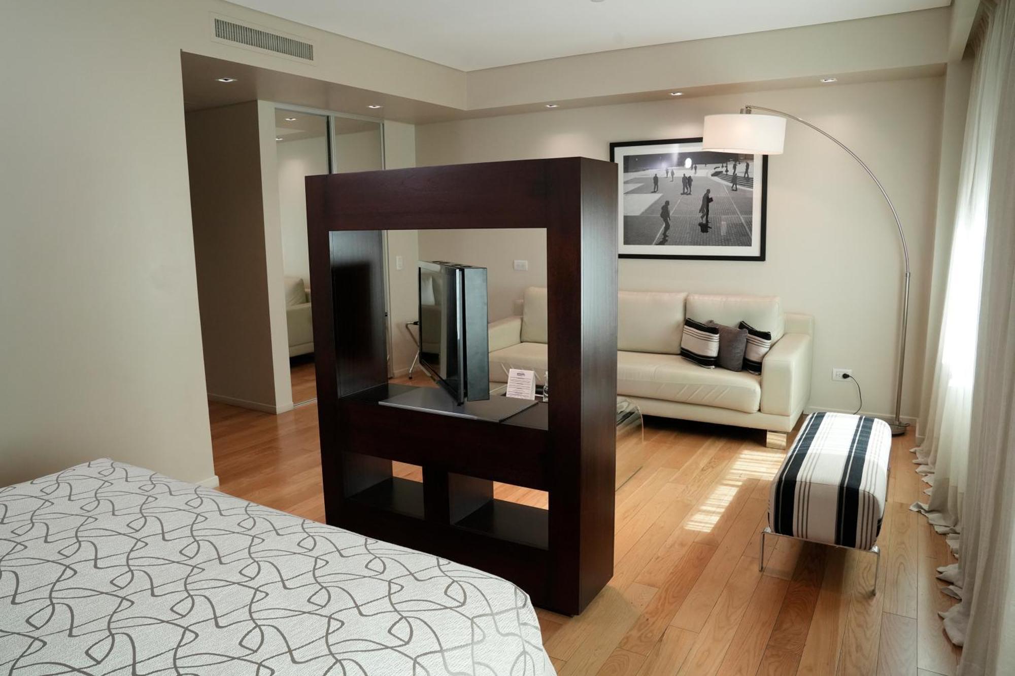 Hotel Metropolitano Supara Буенос Айрес Екстериор снимка