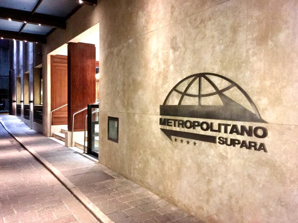 Hotel Metropolitano Supara Буенос Айрес Екстериор снимка